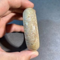 千客萬來 珊瑚玉手鐲 內徑60.6mm 台灣製, 1個