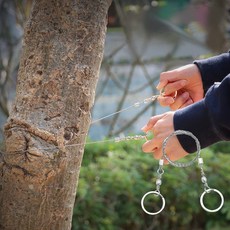 走走去旅行 360度旋轉鋼絲鋸繩線 線鋸 鏈鋸 野外求生 露營 鋸木頭 隨身鋸 鋸繩 求生線鋸【FF030】, 1個, 銀