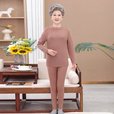 할머니의 양이온 벨벳 가을 옷과 바지 중년 및 노인 여성베이스 열 속옷 어머니의 단색 추적없는 세트