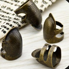 바느질 골무 손가락 보호 재봉 도구, 1개, 상세페이지 참조