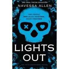 Lights Out (Book 1 of 2: Into Darkness):Tiktok's favourite dark and steamy romcom, Quercus Publishing, Lights Out (Book 1 of 2: Int.., Navessa Allen(저)