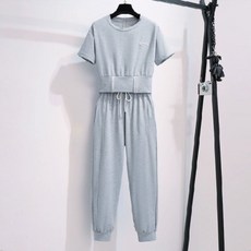 夏日必備韓版運動套裝 短袖九分褲兩件組 顯瘦又舒適 女 a0085