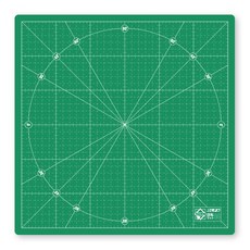 OLFA 可旋轉式切割墊 RM-30 X 30，30x30公分三層切割墊，旋轉切割設計，精準網格標記，適用於手工藝、拼布、模型製作