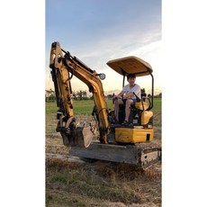 CAT 301.5CR 迷你挖土機 1.5噸級 適用農用, 詳見包裝