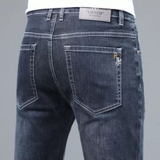 히트상품 여름 얇은 데님 팬츠 남성용 청년층 높은 슬림 핏 디자인 스트레치 소재 활동성 편안 트렌디한 실루엣 남성복 긴 바지 다양한 신발 매치 일상