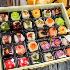 명인 전통 수제 화과자 & 만쥬 명절 선물세트 + 황금보자기 증정, 1.4kg, 1박스, 5) 만쥬 15구 +화과자 15구