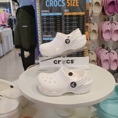크록스 NC야탑점 아동용 클래식 클로그 토들러 화이트 206990-100