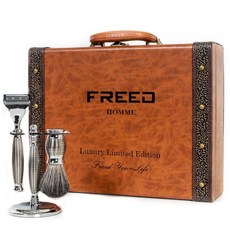FREED 兩週年紀念款 豪華典藏版刮鬍刀禮盒 - 手雷款, 1套, 免費刻字