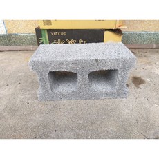 台灣製造 空心磚 園藝磚 貨櫃磚 烤肉磚 攤位磚 四角磚 牆面修補磚 新蓋圍牆磚 墊高磚, 空心磚(重量20公斤 每單限1個), 1個