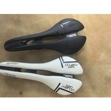 San Marco 碳纖維 自行車 鞍座, 如圖所示, 1個