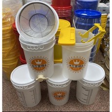 台南百寶桶23公升雙刻度流蜜桶特賣套組出售包含割蜜板/支撐架/刻度密封桶/新手蜂農必備款/蜂蜜分裝一次搞定/過濾神器, 1個