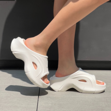 심플스텝 여성용 발편한 키높이 통굽슬리퍼 7cm