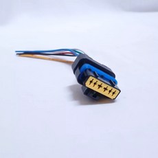 一百世 電動幫浦單插頭 適用 CANTER 新肯達 3.5 五期車, 1個, 一只