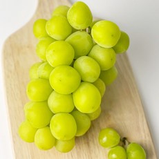 아삭함 가득 씨없는 샤인머스켓 고당도 청포도, 1개, 2kg 2-3수