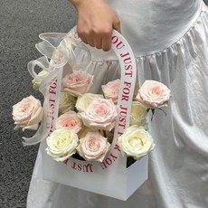 浪漫手提袋玫瑰花束仿真永生皂花敎師節送老師送閨蜜創意生日禮物－, 冰魄-19支混色玫瑰手提袋+賀卡, 1個