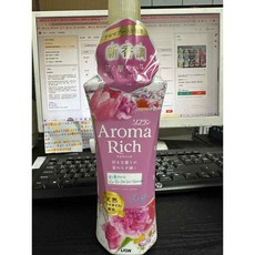 LION獅王 Aroma Rich 衣物香氛柔軟精 480ml 日本進口 衣物清潔劑, 1個