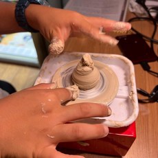 迷你拉坯機教學指尖電動陶藝機，桌面陶藝拉胚機，方便好用, 迷你款拉坯機配4.5盤送工具顏料,不帶水盆款