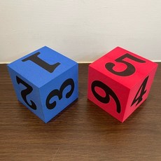 8cm EVA泡綿直角骰子組2入，台灣製造，安全無毒，兒童益智玩具, 1個, 8cm直角數字骰子2pcs紅+藍