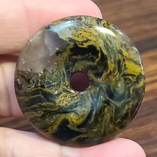 彼得石風暴石平安扣吊墜，天然水晶玉石地球紋吊飾，油畫質感平安守護