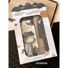日本貝印 KAI Nyammy 貓咪廚房用品禮盒 砧板三德刀刮皮器三件組 RC-5010, 1個, 貓咪三件組