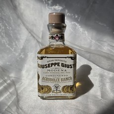 쥬세페쥬스티 화이트발사믹식초 큐빅 250ml, 1개