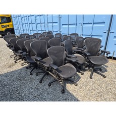 명품의자. 허먼밀러 에어론, 1개