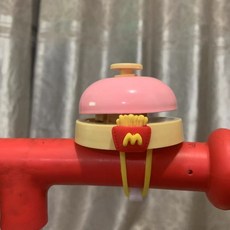 兒童自行車鈴鐺 可愛麥門漢堡造型 網紅平衡車滑板車單車手按鈴鐺 台灣出貨, 粉色車鈴鐺+薯條, 1個