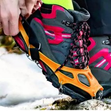 冰爪鞋套 雪地健行 高山健行 贈送收納袋, 黑色