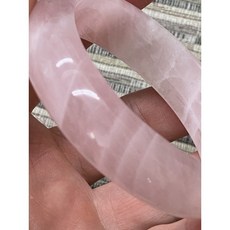 天然芙蓉粉晶手鐲 冰種帶彩虹光 56.2mm, 1個