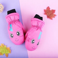 冬季兒童包仔悶子並指加厚保暖防風防水玩雪卡通滑雪手套，3-10歲兒童冬季防凍必備