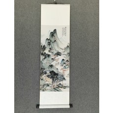 張大千 山水畫 已裝裱成軸 尺寸40x140釐米 宣紙畫芯 錦綾裝裱, 參考詳情頁