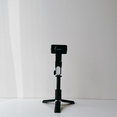 MAGIPEA 美極品【單軸AI跟拍穩拍器】免手動360度追蹤，直播自拍穩定器，AI自動跟拍自拍棒, 幻影黑, 1個, AI單軸跟拍三腳穩定器