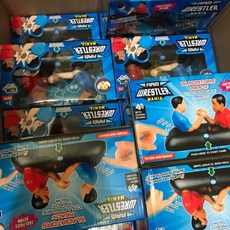 【兩天到】桌遊比腕力小心惡犬體操機大迴旋雙人冰球投籃機足球氣球破冰企鵝派對氣球派對小物雙人砸派機生日結婚露營玩具送禮整人, 1個, 比腕力對決