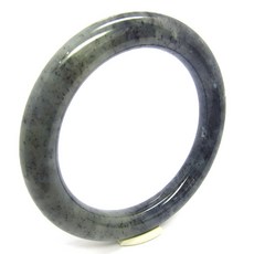 【小樂珠寶】和田玉圓條圓骨手鐲 (手圍57.7號 內徑18.3mm), 1個
