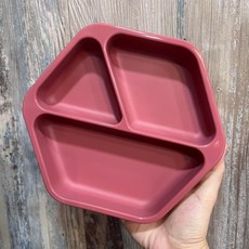 Tiny Twinkle分隔矽膠餐盤(無蓋子) - 8色可選，寶寶食品級矽膠餐盤，分隔設計，防滑耐熱, 1個, 勃根地酒紅