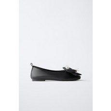 [국내배송] 자라 ZARA 리본 디테일 발레리나 플랫슈즈 - 블랙 937955