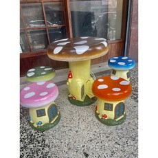 鄉村田園風香菇造型桌椅組：幼稚園民宿補習班花園適用兒童安全桌椅, 1個