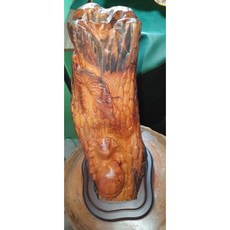 台灣黃檜扁柏HINOKI帶財蝸牛，樹頭根雕刻，雕工細膩, 1個