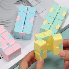 온바름 인피니티 큐브 피젯토이