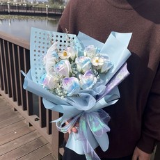 畢業花束 畢業禮物 母親節花束 玫瑰花束香皂花滿天星永生花送男女朋友閨蜜媽媽情人節畢業拍照, 藍風眠谷成品玫瑰花束,花束, 1個