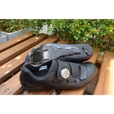 SHIMANO RC502 碳纖維公路車鞋 BOA旋鈕 亞洲版寬楦, 黑色,40號