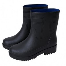 時尚中筒橡膠雨靴，防水防滑耐磨，雨天安全舒適必備