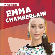 Emma Chamberlain Paperback, Checkerboard Library, English, 9781644943564