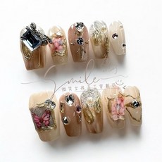 Smile 微笑女孩 手工穿戴甲 中梯 中T 長度2cm, 1個, 蝶吻微醺S