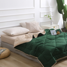 雙面素色絎縫四季被, Deep Green/Beige