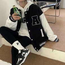 대학교 과잠 스타일 영문 포인트 여성 야구 점퍼 hes+22948rr