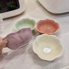 奶fufu陶瓷小吃碟，可愛調味碟，多用途高顏值味碟，釉下彩小碟子餐具, 樹紋味碟【一個裝】,奶綠色, 1個