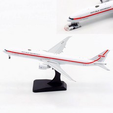 가루다 항공 보잉 B777-300ERPK-GIG JC Wings 1:400, 자동차포함, 18.46*15.23*4.63, 1개