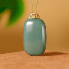 和田碧玉碧玉粉青平安無事牌吊墜純銀包金鑲嵌金字塔氣質媽媽玉佩