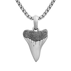 데이비드율만 샤크 투스 스털링 실버 애뮬릿 27mm